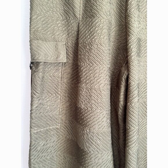 IC by Connie K Women’s 3X Textured Barrel Leg Cargo Pants Taupe Beige Utility - Picture 5 of 13